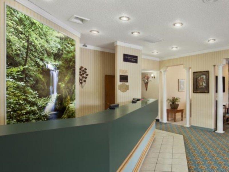 Comfort Inn River Ridge Asheville Ngoại thất bức ảnh